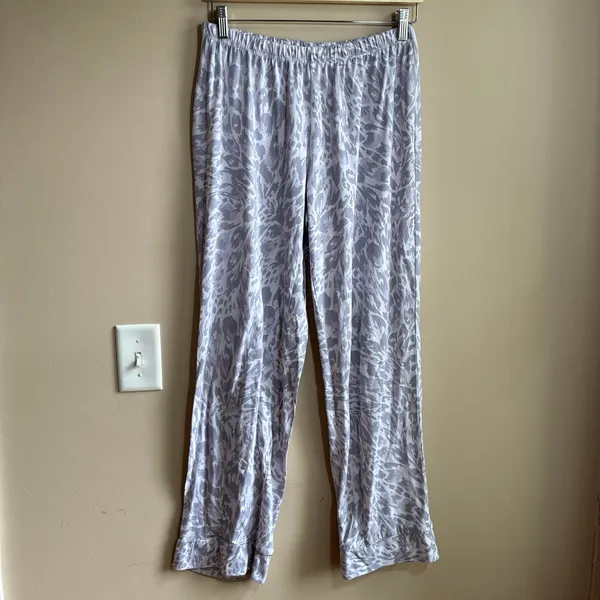 Nicole Miller Pajama Set M Gray White Womens Abstract Animal Print Stretch - Image 6