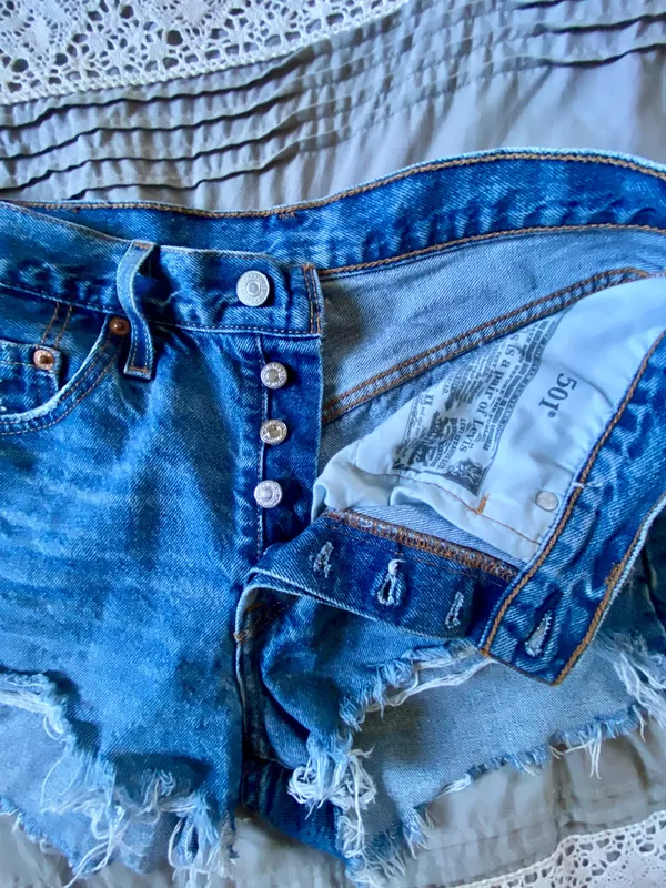 Levi’s 501 Denim Shorts - Image 2