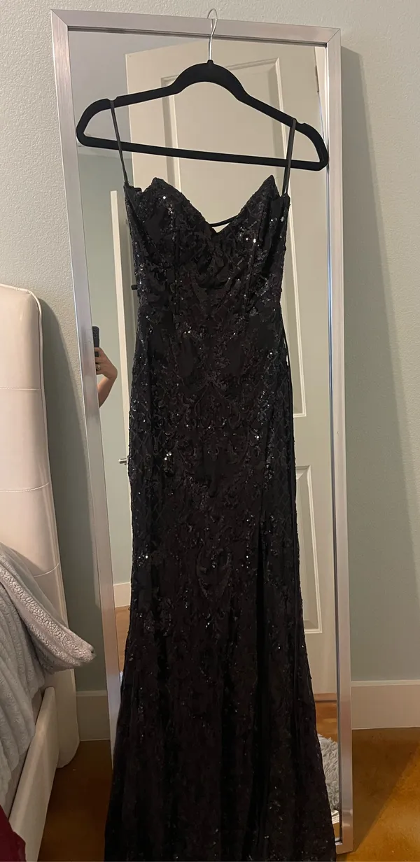 Black Strapless Windsor Dress - Image 4