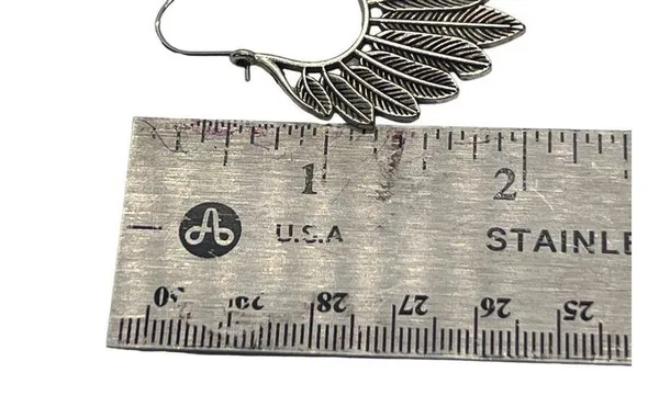 Silver Tone Feather Hoop Earrings Dangle Wire 2" Long Boho Hippie Southwestern - Image 4