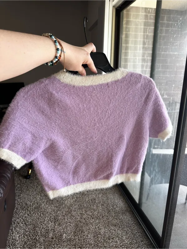 SHEIN Lavender Cropped Fuzzy Eyelash V-Neck Cardigan with Cream Trim - Image 4