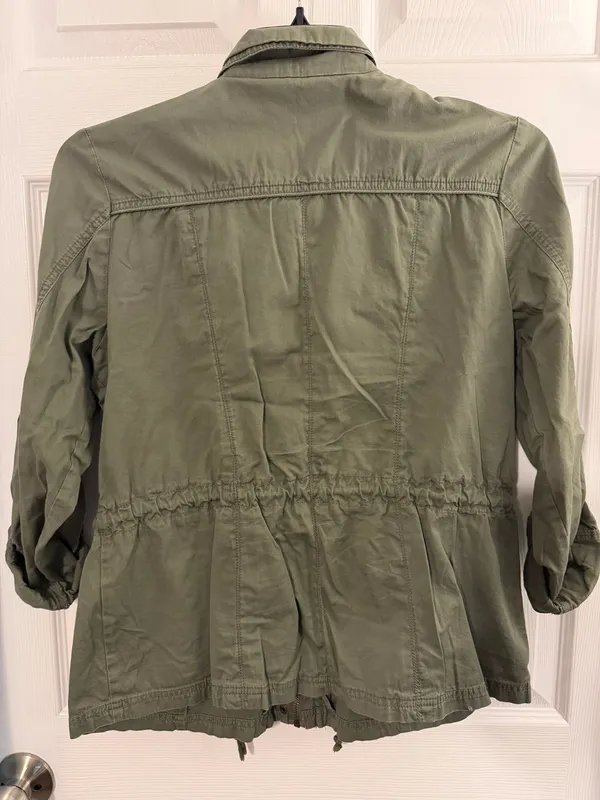Green military jacket Size XL - Image 2