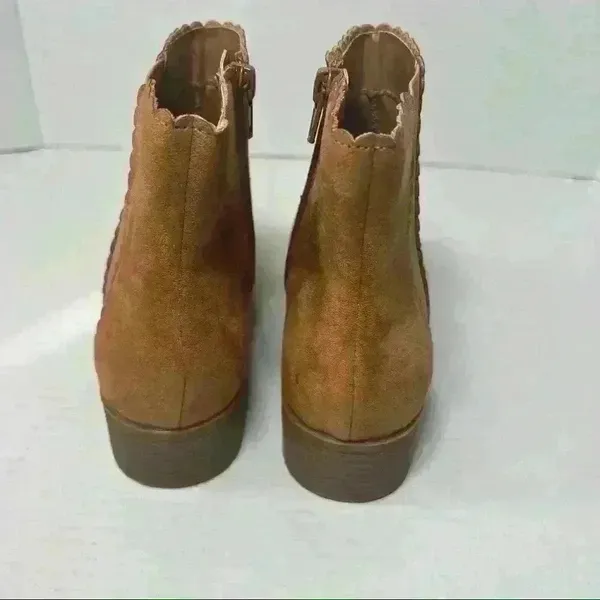 NWB CHARTER CLUB Womens Brown Goring Scalloped Daxi Round Toe Block Heel Sz 7 - Image 3
