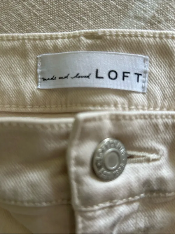 LOFT The Straight Crop Jeans - Image 7