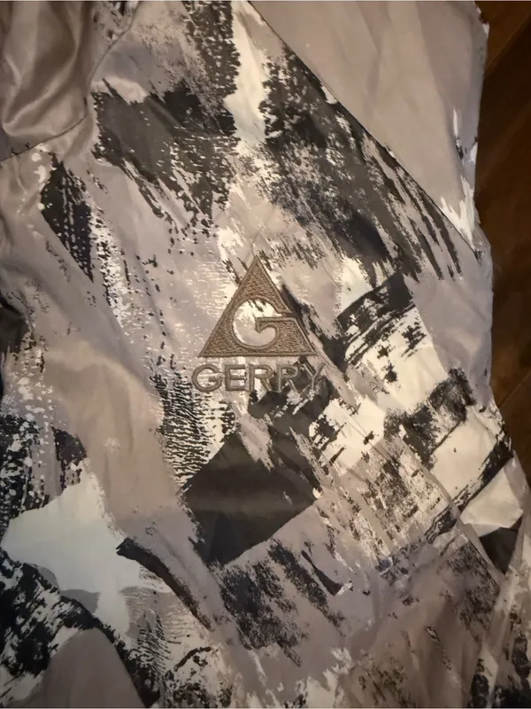 NEW Gerry Reversible Packable Down Vest Silver Abstract Geo to Solid Quilted Lg Gray - Image 3
