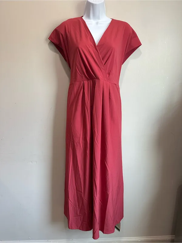 HALARA V-Neck Short Sleeve Midi Dress in Brick Red - Image 5