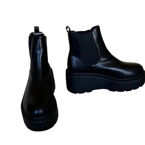 New Top Moda Y2k Wedges Chelsa Boot Slip On Black Sz-8 - Image 4