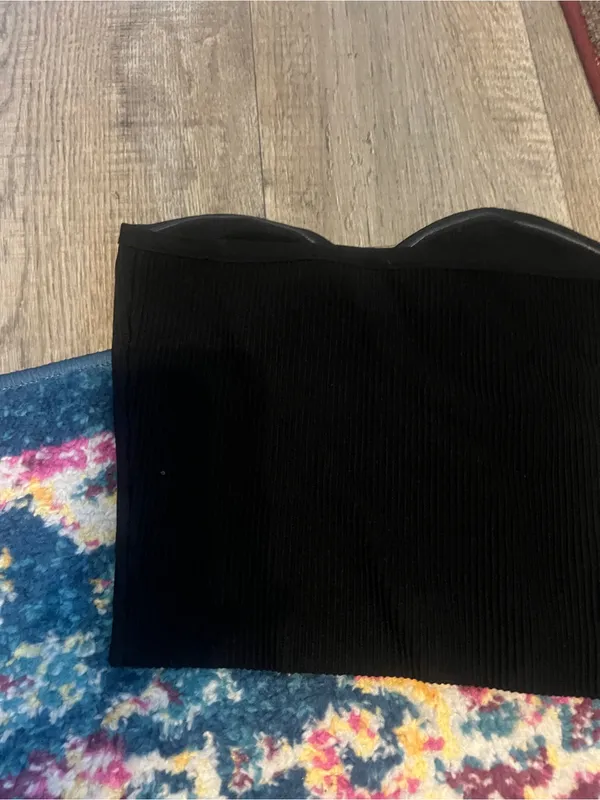 Babaton Black Strapless Ribbed Tube Top - Image 5