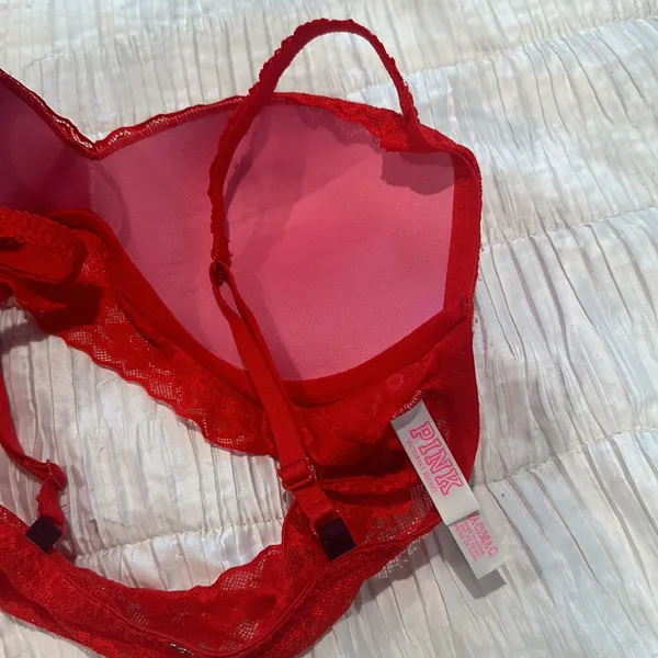 MOVING SALE-VS PINK Red Lace Wired Bralette - Image 8