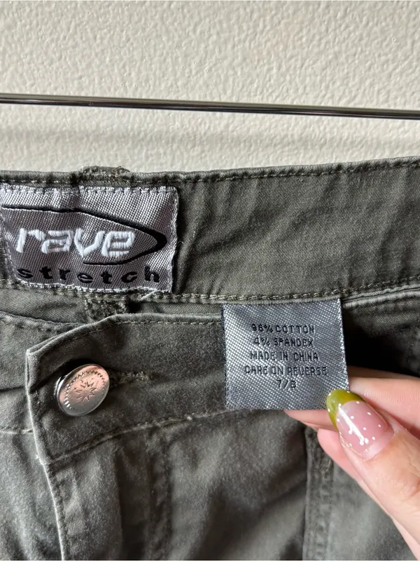 Rave Green Ruched Cargo Pants Size 6 - Image 3