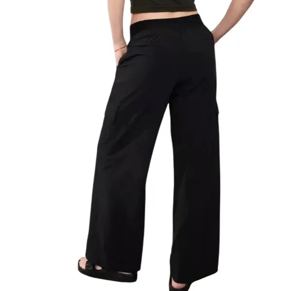 Athleta Womens Brooklyn Heights Wide Leg High Rise Cargo Pants Black Size 16 - Image 2