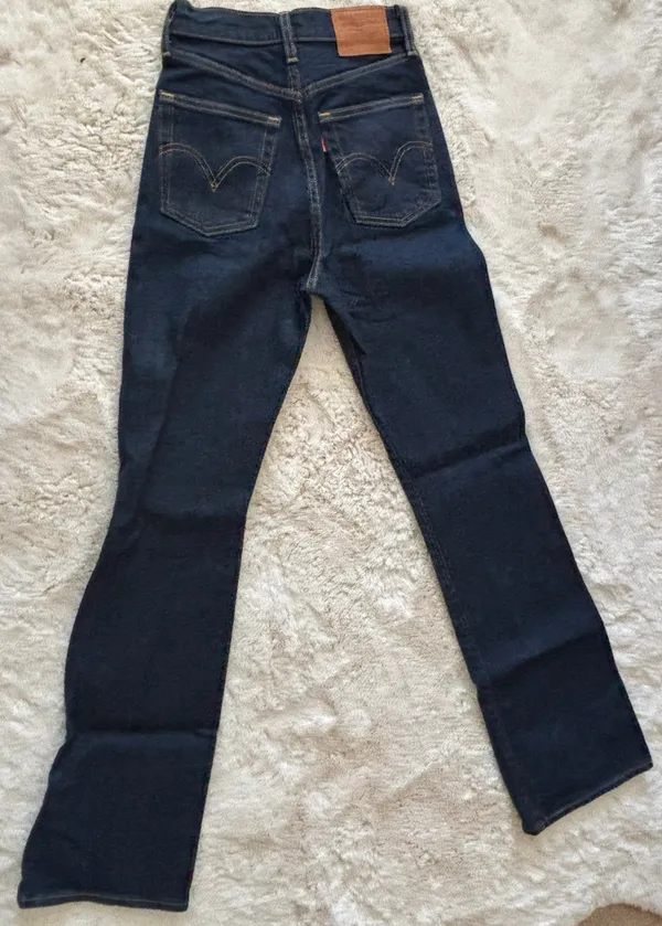 Levi’s Ribcage Jeans - Image 3