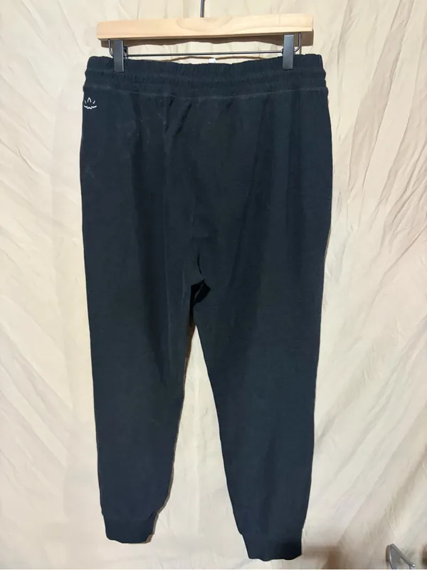 Beyond yoga joggers - Image 3