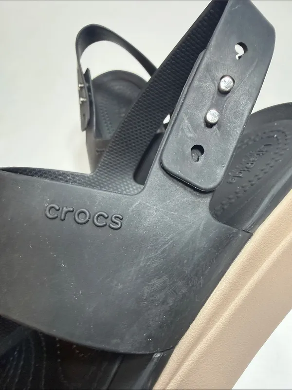 Crocs Women's Brooklyn Platform Sandal in Black S-604 Sz 10 - Image 5