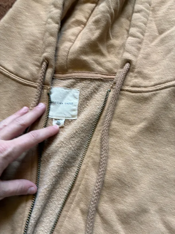 American Eagle tan Cropped Hooded Sweatshirt size XL - Image 2