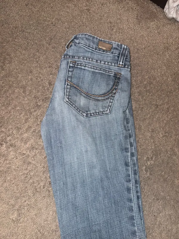 Y2K Refuge Low-Rise Bootcut Vintage Jeans - Image 2