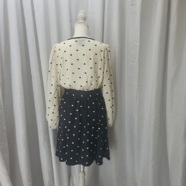 Kate Spade Perfect Heart Romantic Dress Size L Tie Keyhole Neck Black Cream NWOT - Image 2