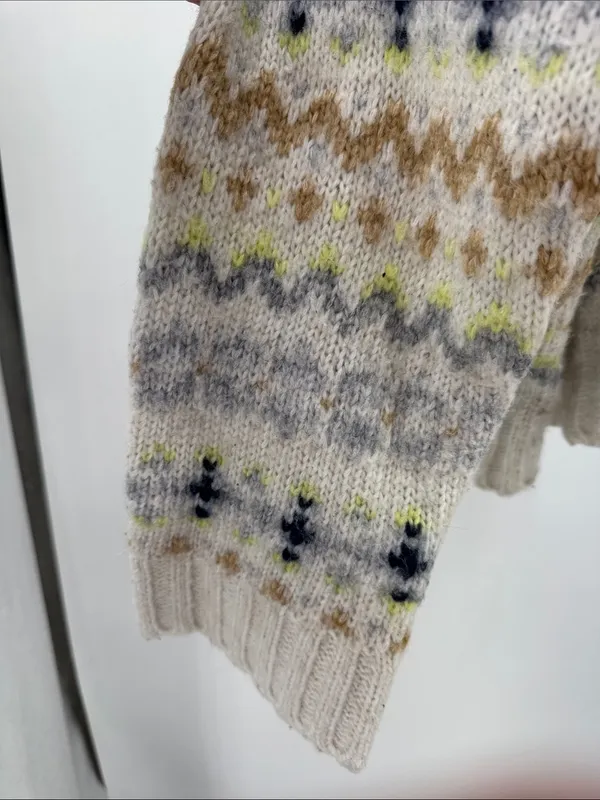 American Eagle Cozy Cream Fair Isle V-Neck hooded Sweater wool blend XL winter - Image 9