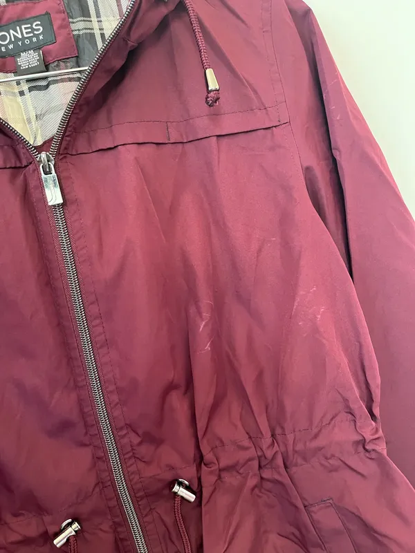 Jones New York Maroon Rain Parka Pocket Jacket Medium - Image 5