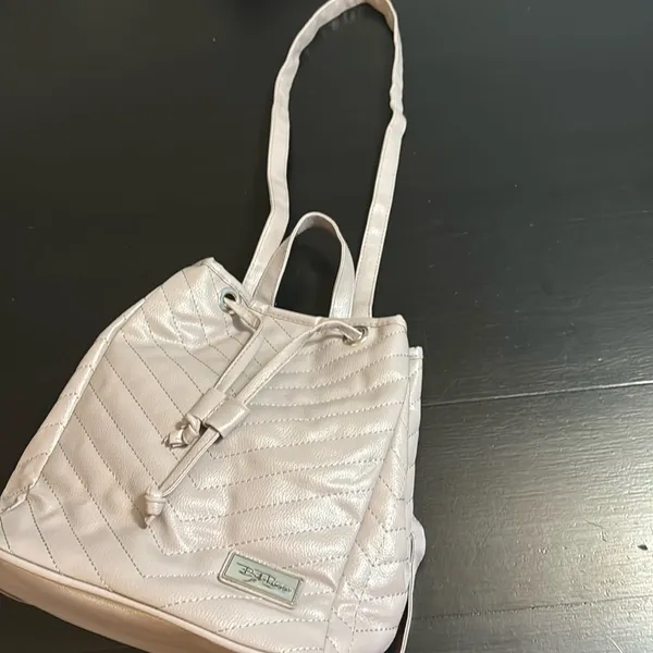 Bella Russo White Faux Leather Convertible Mini‎ Backpack Shoulder Bag Quilted - Image 6
