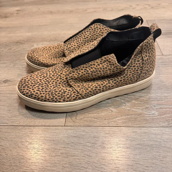 Universal Threads Lillian Womens Leopard Print Slip On Sneakers Size‎ 9 Shoes - Image 6