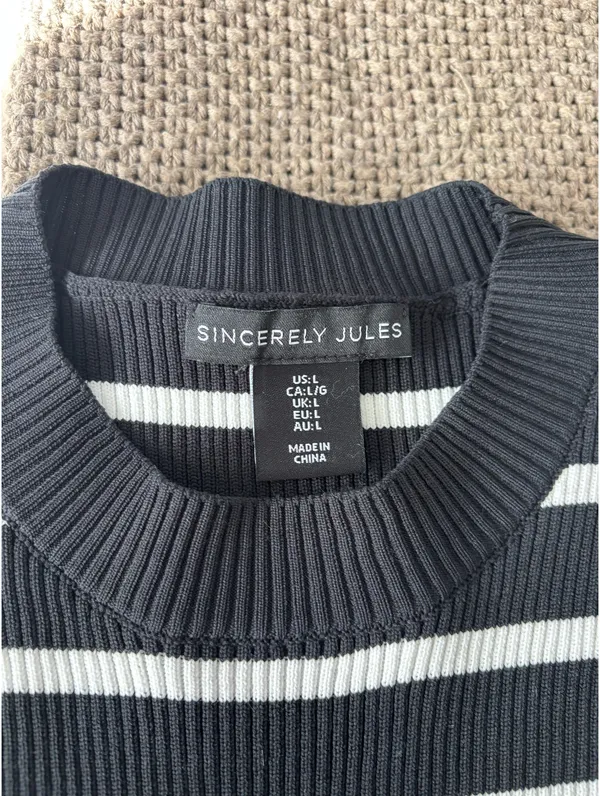 sincerely jules Top - Image 2