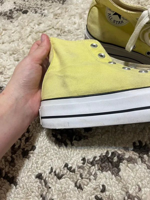 Converse shoes - Image 2