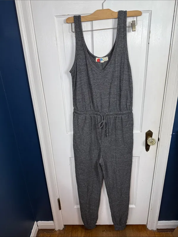Free People Beach Bicoastal Gray Sleeveless Drawstring Jumpsuit W2528 Sz M - Image 4