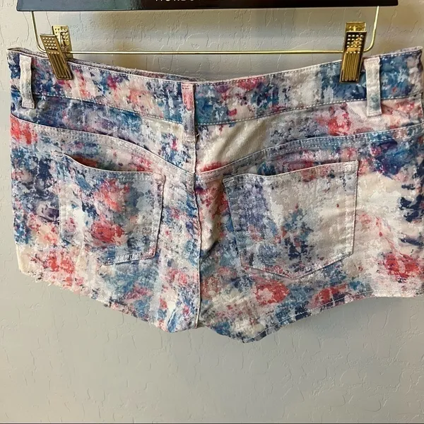 Top Shop Moto colorful distressed velvet jean shorts, button fly size 28/29(M) - Image 3