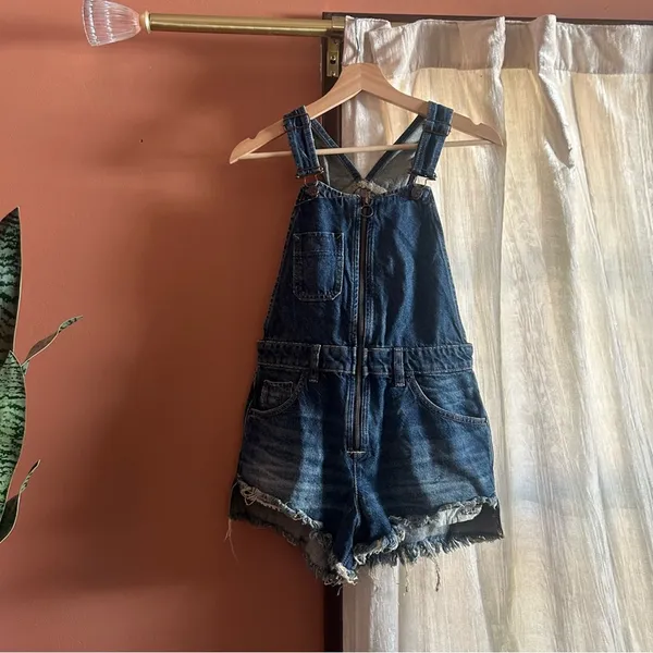 Free‎ People Sunkissed Denim Short Overalls Zip Front Jean Shortalls NEW Size 0 - Image 3