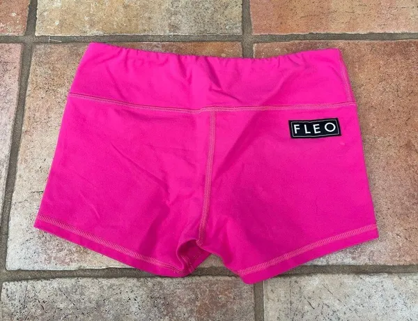 Fleo Hot Pink Short Bike Shorts Medium - Image 3