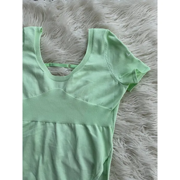 Nike Chill Knit Bodysuit Mint Green Size Large - Image 6