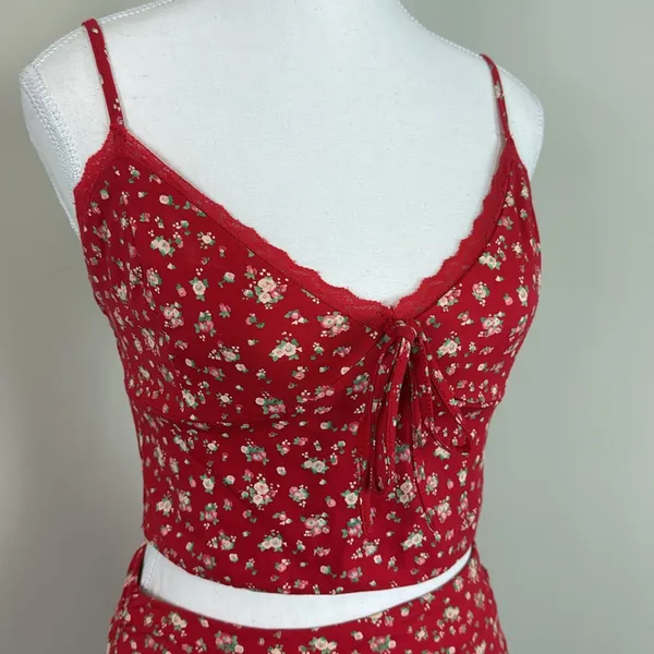 NWT Tiger Mist‎ Red Floral Set - Image 3