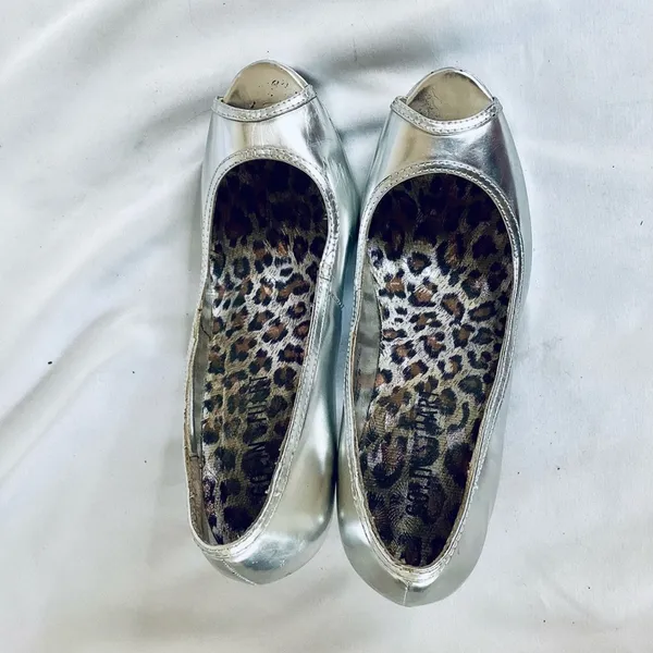 Colin Stuart Silver Peep Toe Pumps - Image 6