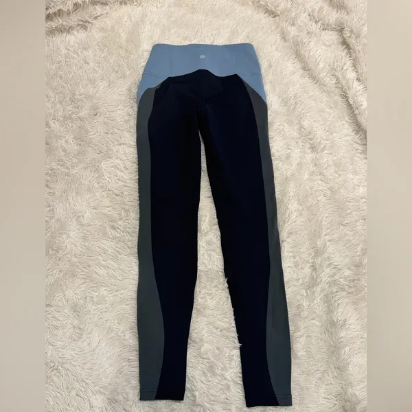 Lululemon Athletica Get Going Train Tight 28" leggings size 6 - Image 10