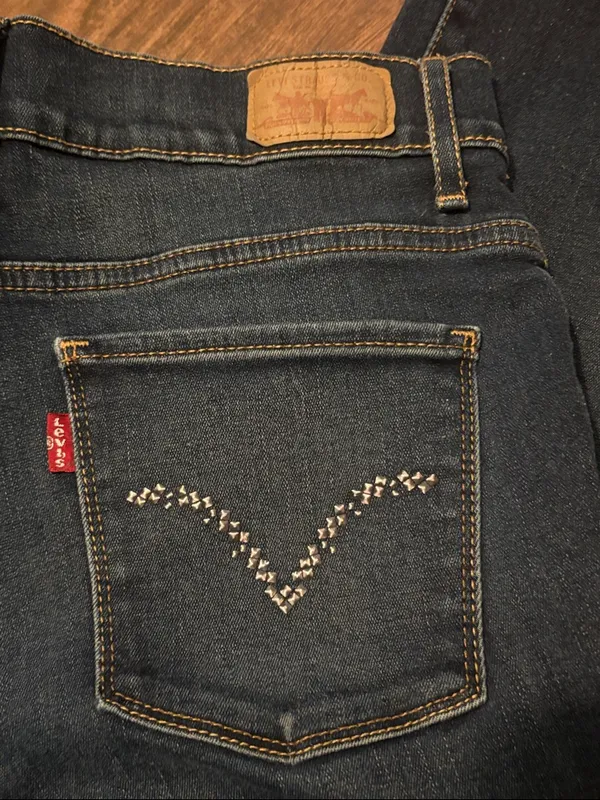 Levi's Size 6 Bootcut 512 Perfectly Slimming Straight Leg Jeans - Image 4