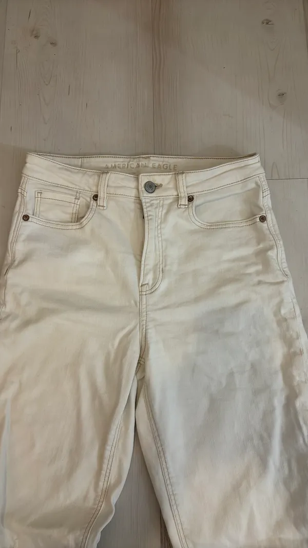 American Eagle White Beige Ripped Jeans 4 Extra Long - Image 4