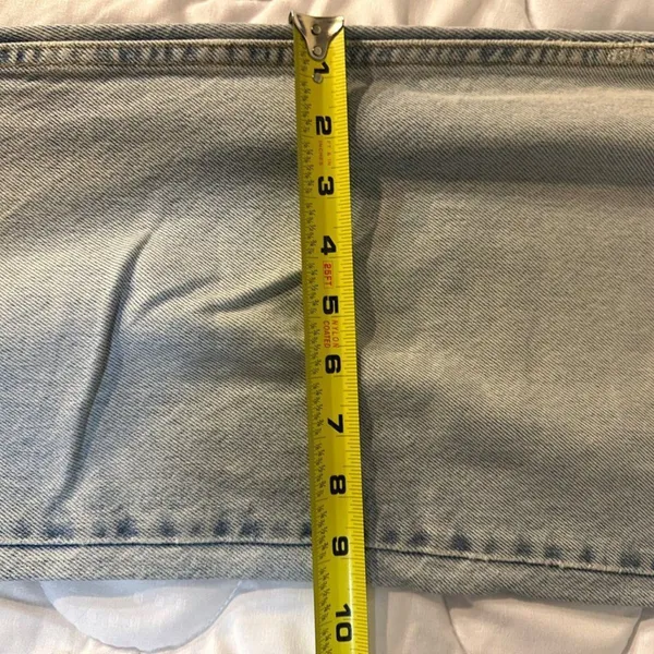 Levi’s Vintage 961 Waist 28 inches Inseam 28 inches Light Wash Loose fit 1996 - Image 10