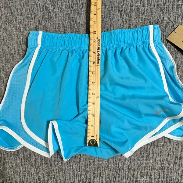 Nike Women’s Tempo Dri-Fit Mid-Rise 3 Inch Running Shorts - Image 15