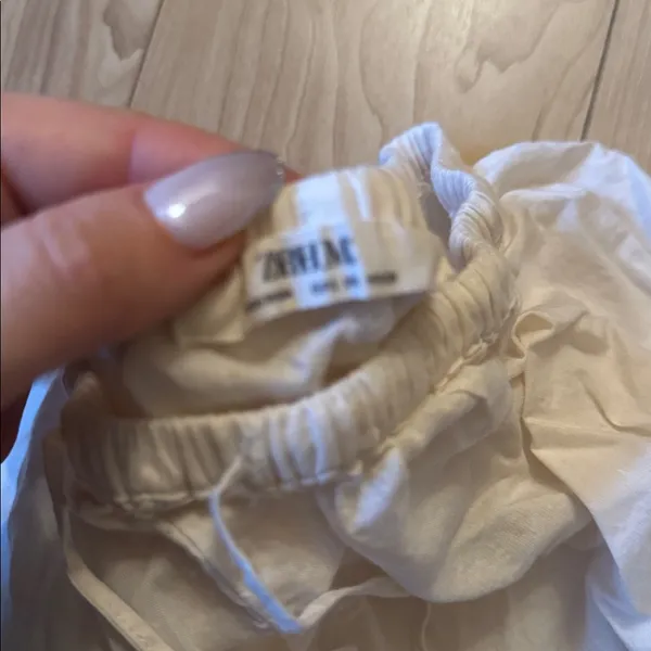 Zara Women's cream Shorts - Image 2
