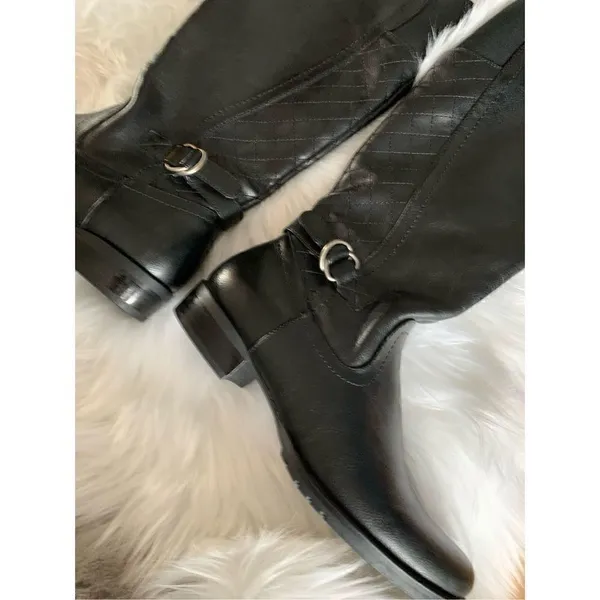 Black riding boots size 6 with stretchy back part new faux leather - Image 2