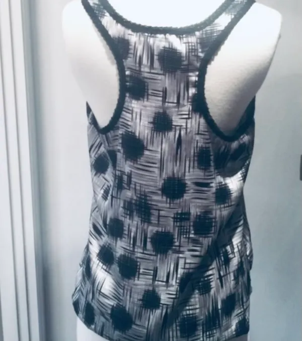H.I.P. Abstract Graphic Pattern Tank Top - Image 2