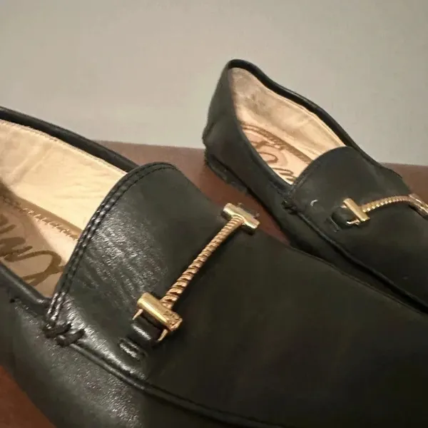 Sam Edelman Loafers Black Leather Gold Detail Size 5 - Image 5