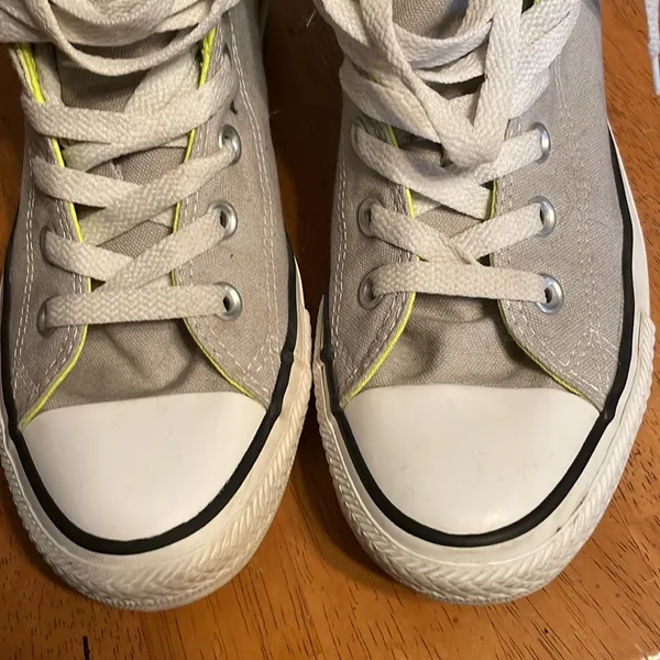 Converse all star high tops great condition high tops double tongue - Image 2