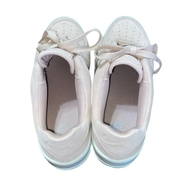 Nike Air Force 1 Sage Low size 7.5 - Image 5