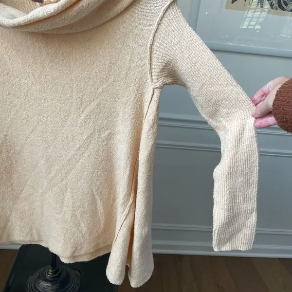 Free People Strawberry Fields Sweater Cream French Vanilla M - Image 6
