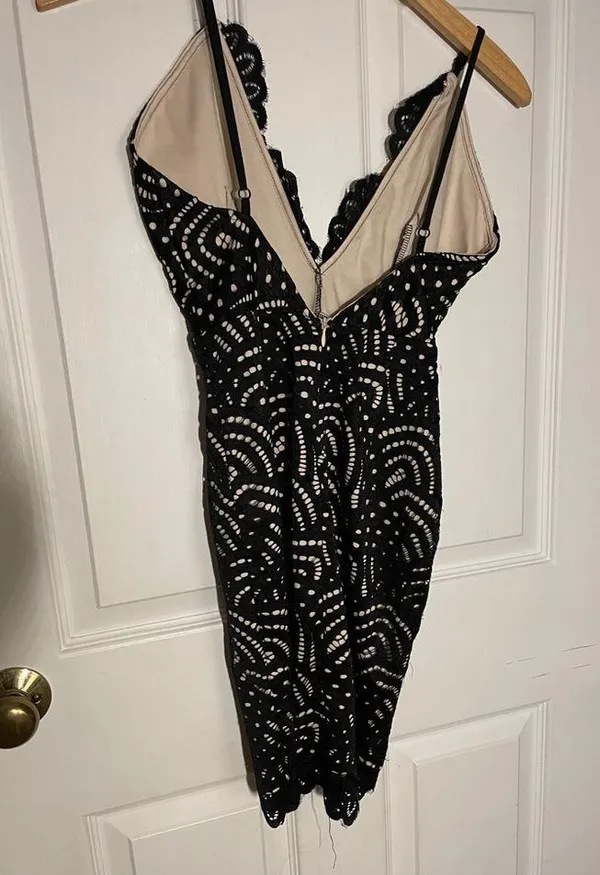 Revolve ✨Worn Once✨ Vicky Lace Mini Dress in Black - Image 8