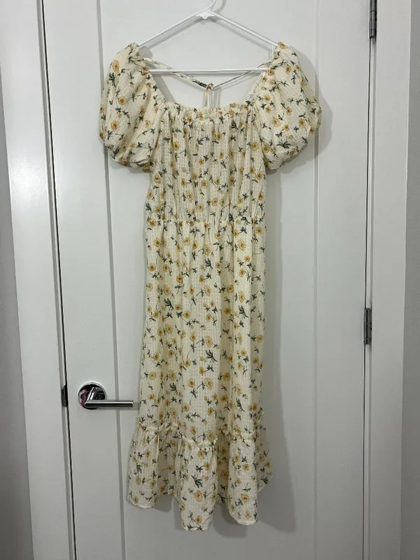 New Love Riche Small White Yellow Floral Off Shoulder Dress - Image 2