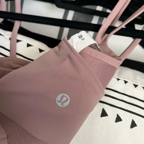 Lululemon Like a Cloud Bra *Light Support, B/C Cup - Image 5