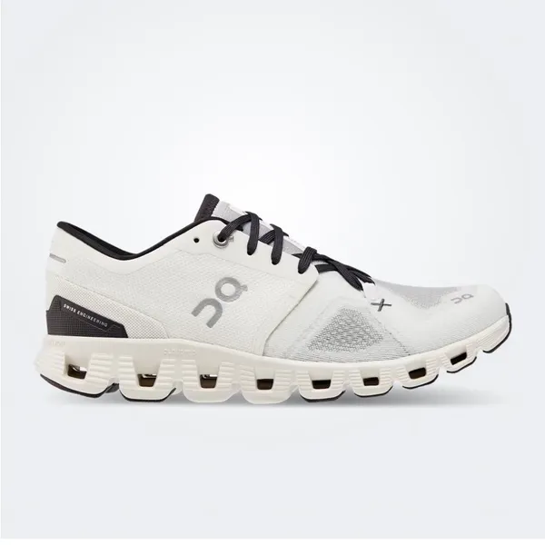 On Cloud Cloud X 3 Shoes White Black Running Size 7 - Image 9